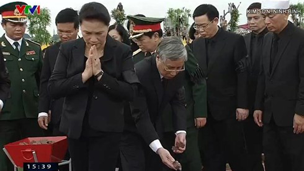 {keywords} {keywords}