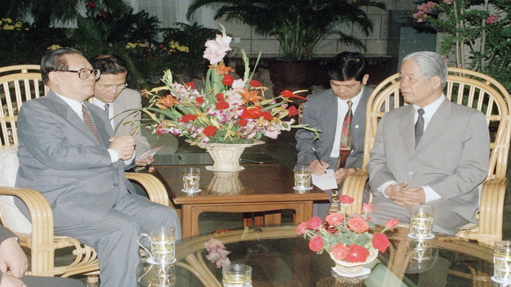 {keywords} {keywords}