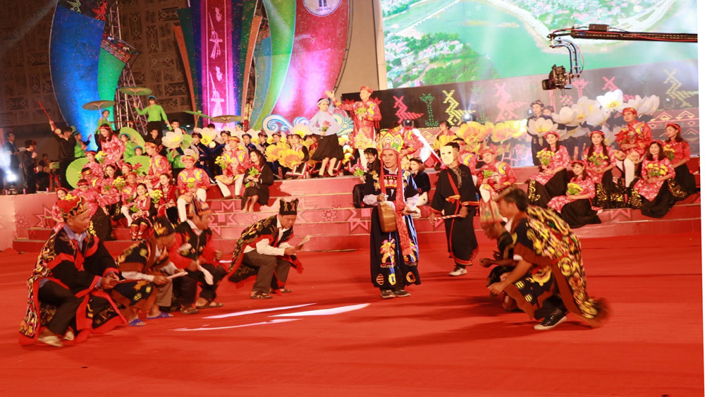 {keywords} {keywords}