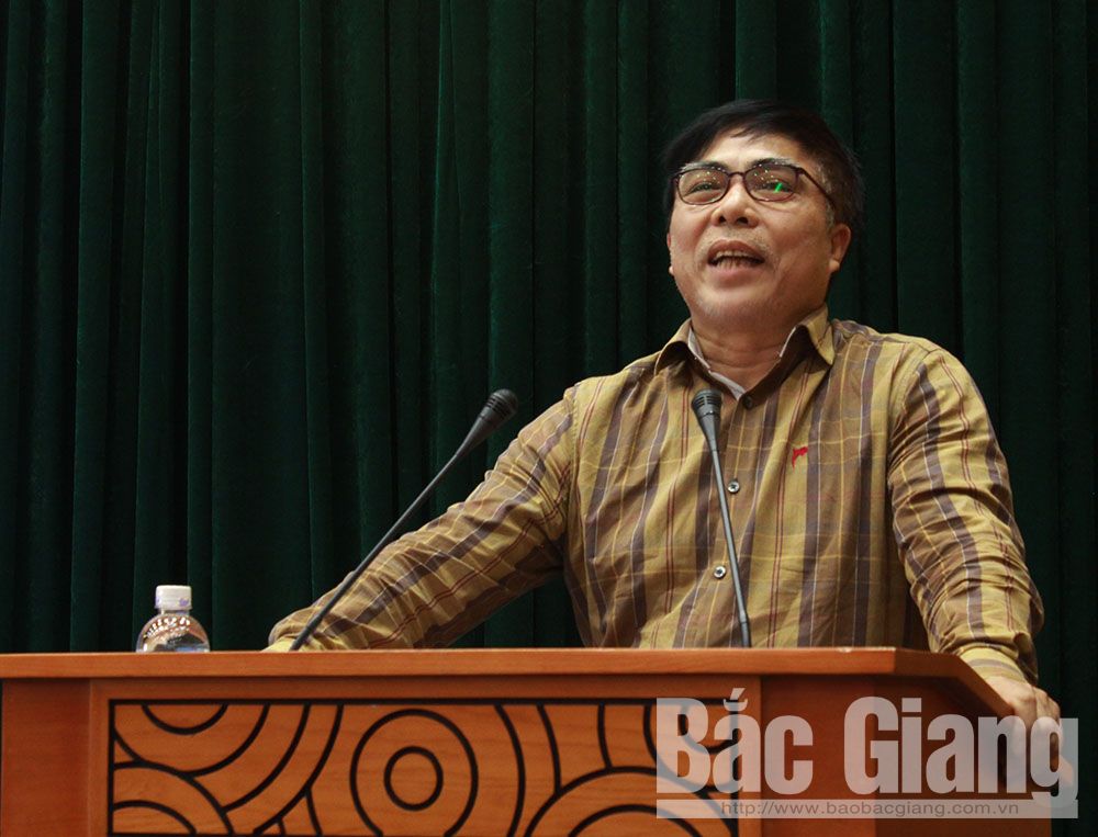 {keywords} {keywords}