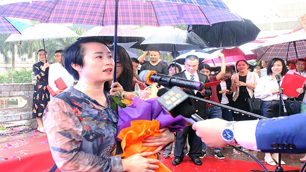 {keywords} {keywords}