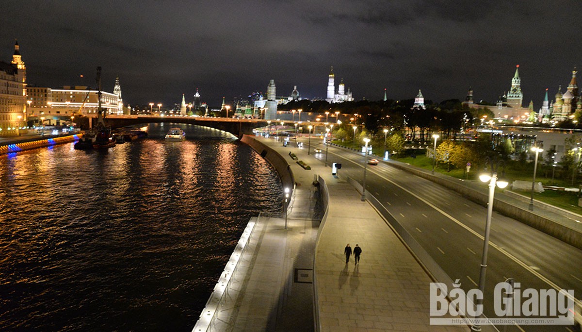 {keywords} {keywords}