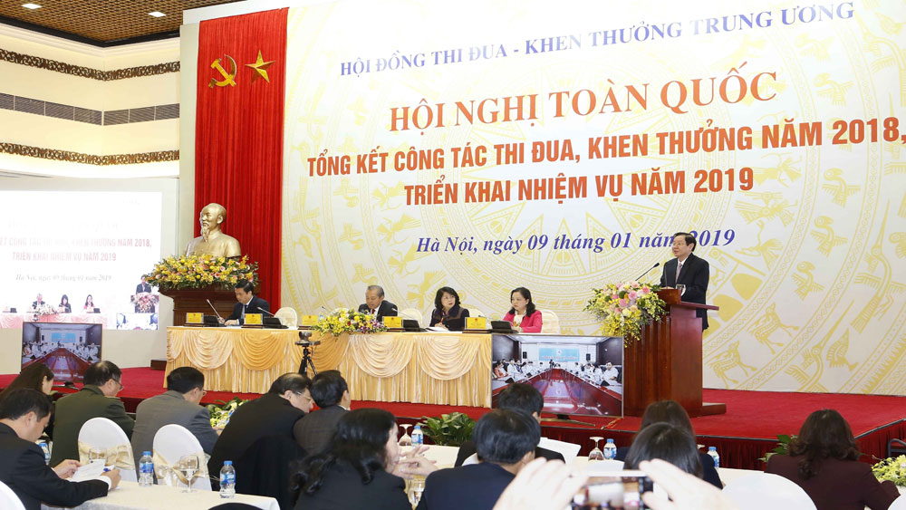 {keywords} {keywords}