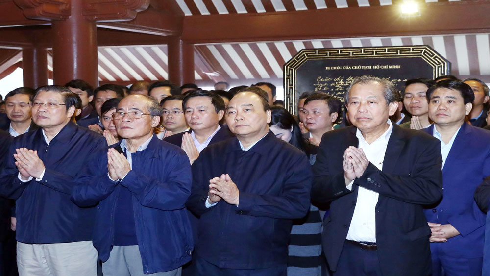 {keywords} {keywords}