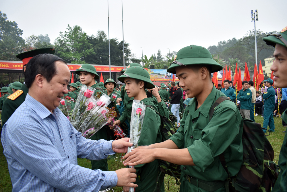 {keywords} {keywords}