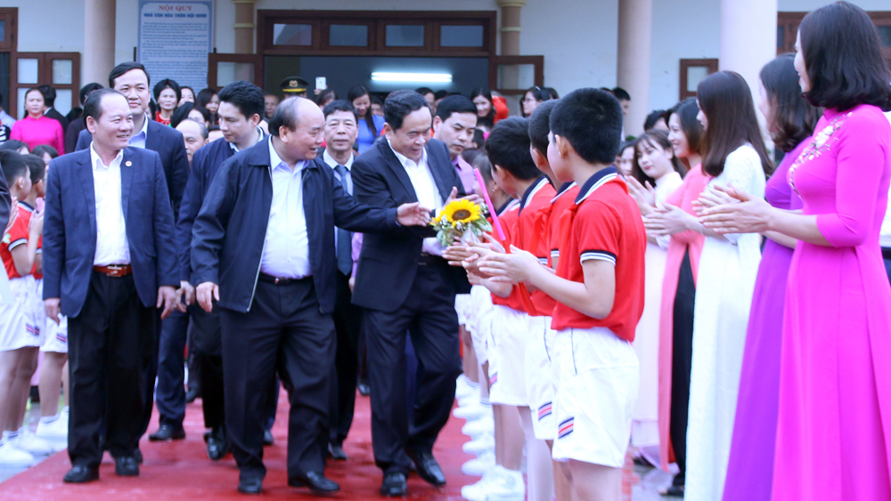 Vóc dáng huyện nông thôn mới