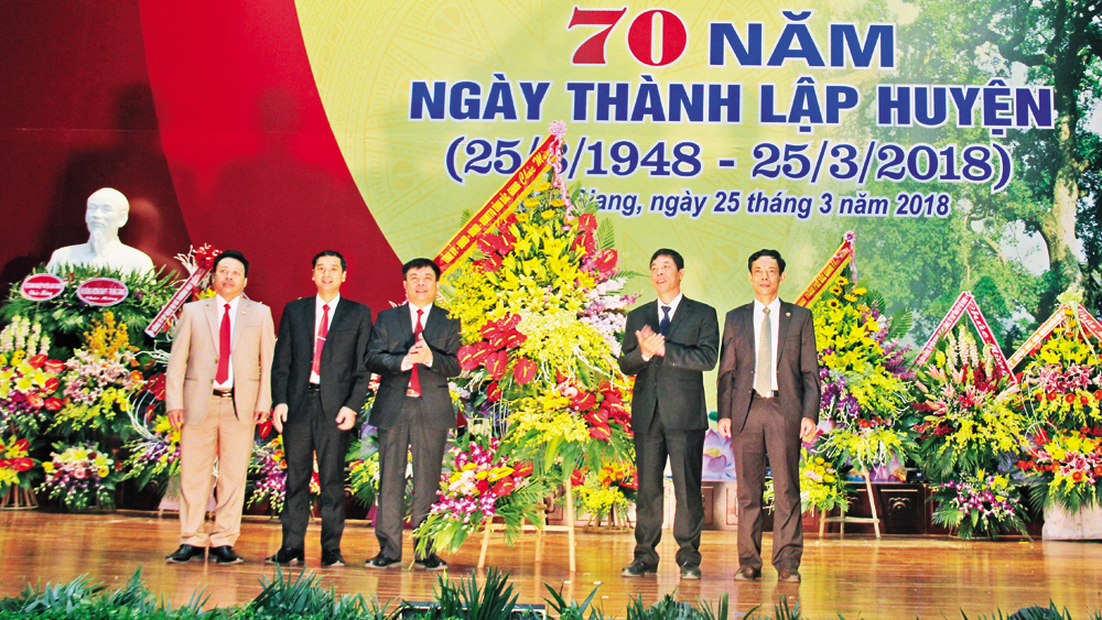 Nâng cấp hạ tầng giao thông, tạo diện mạo mới cho nông thôn
