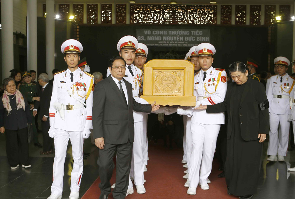 {keywords} {keywords}