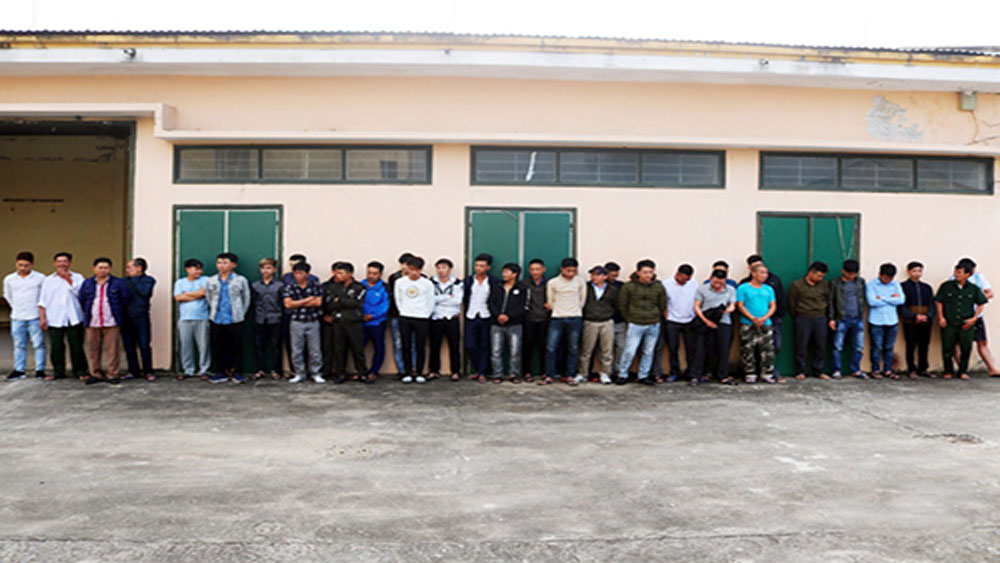 {keywords} {keywords}