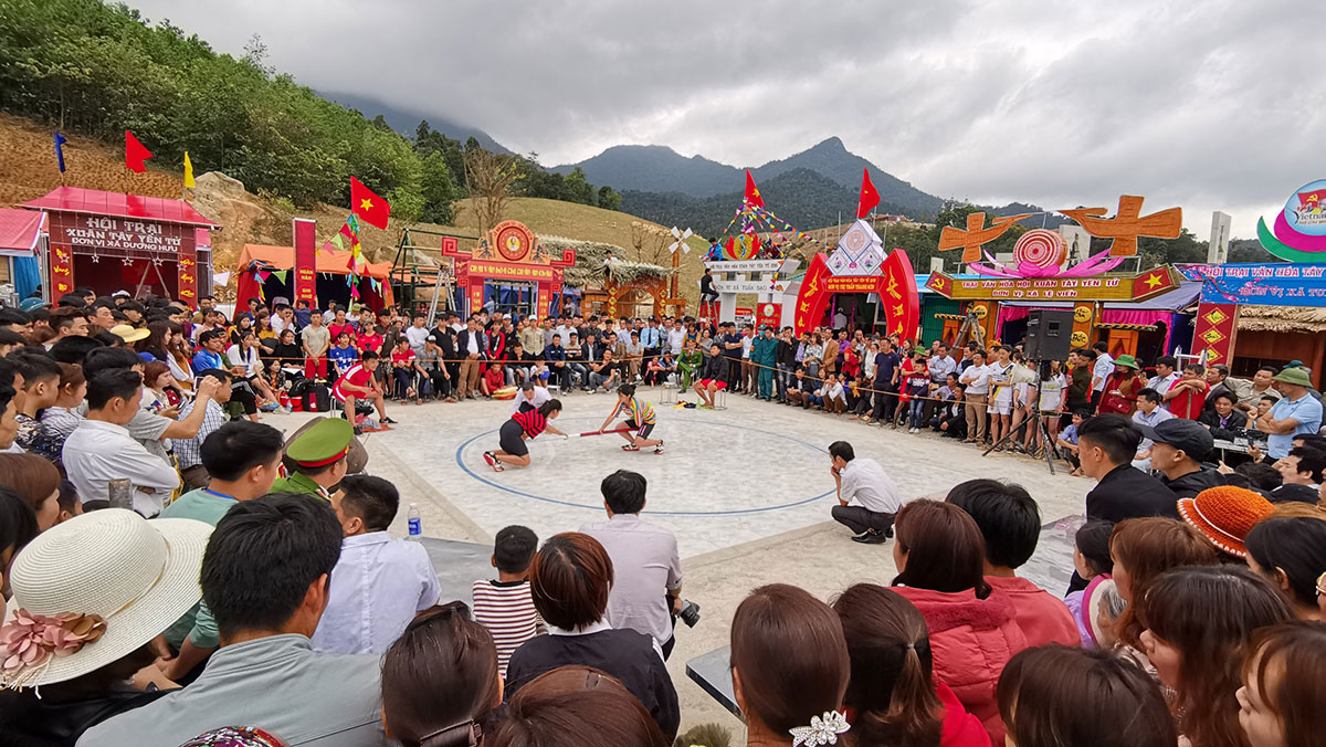 {keywords} {keywords}