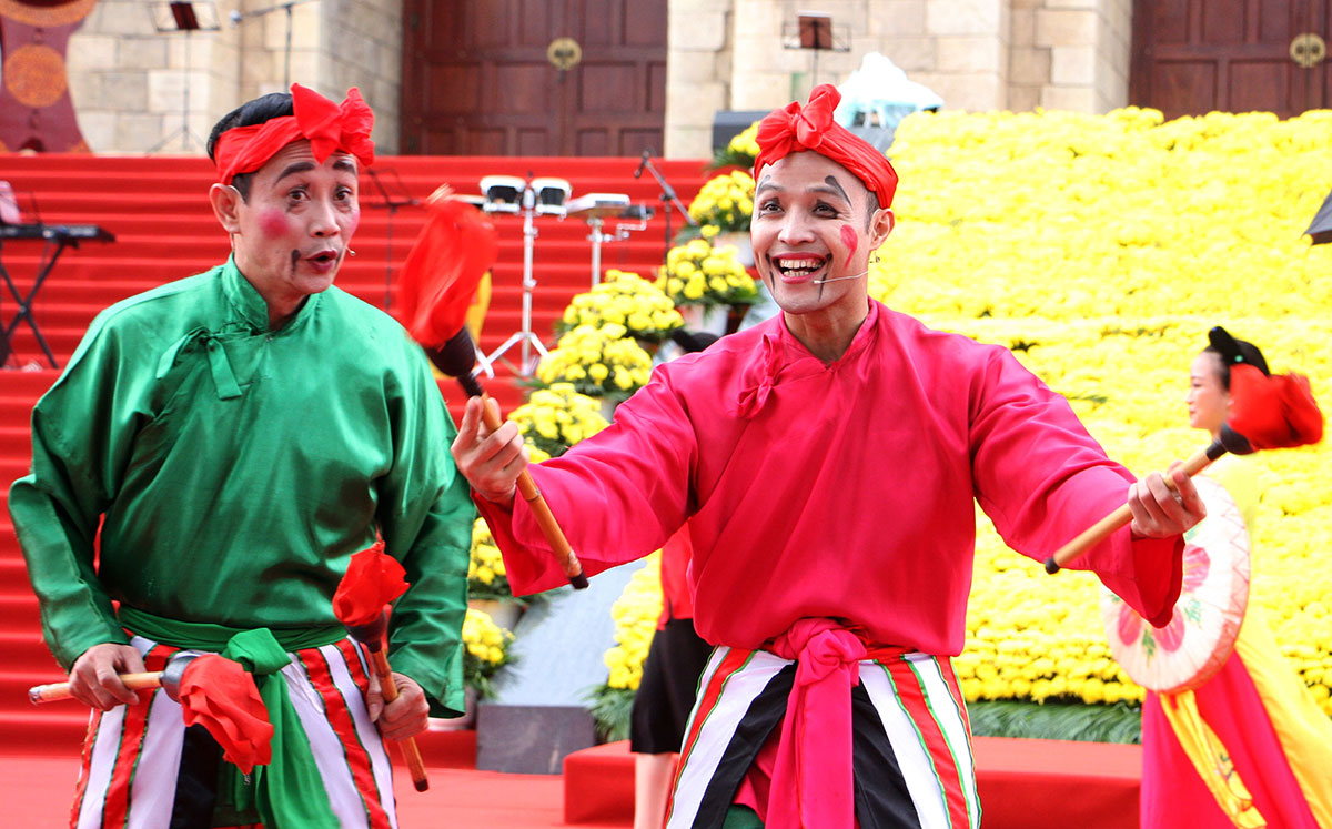 {keywords} {keywords}