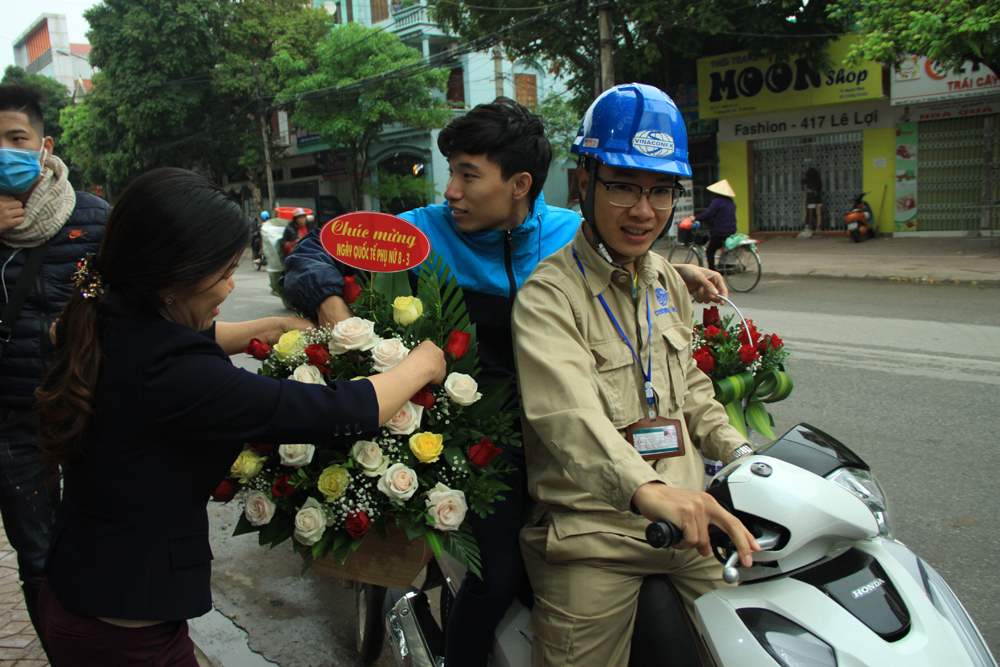 {keywords} {keywords}