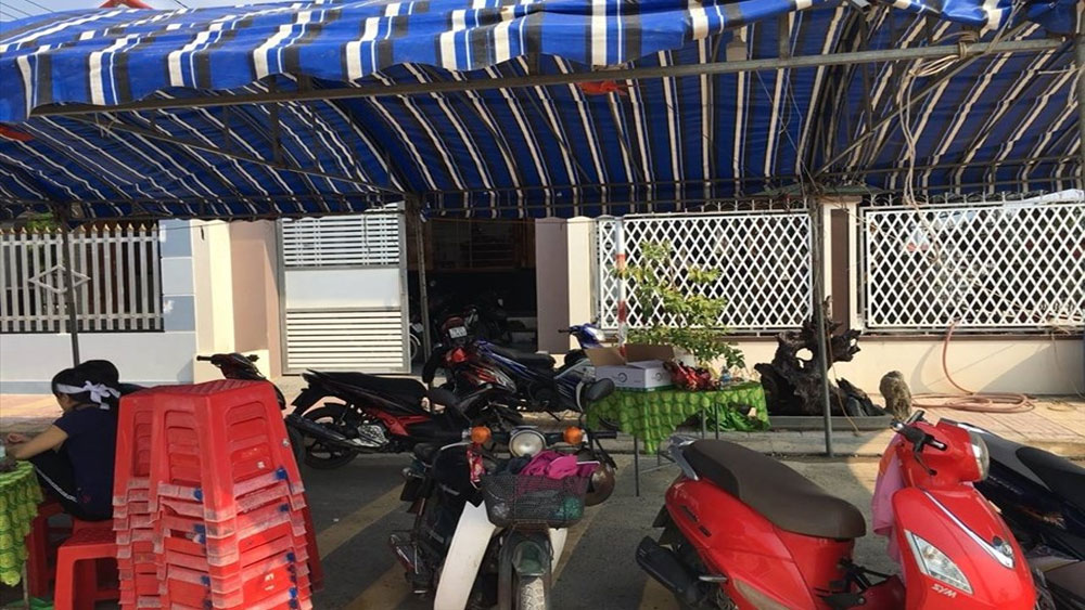 {keywords} {keywords}