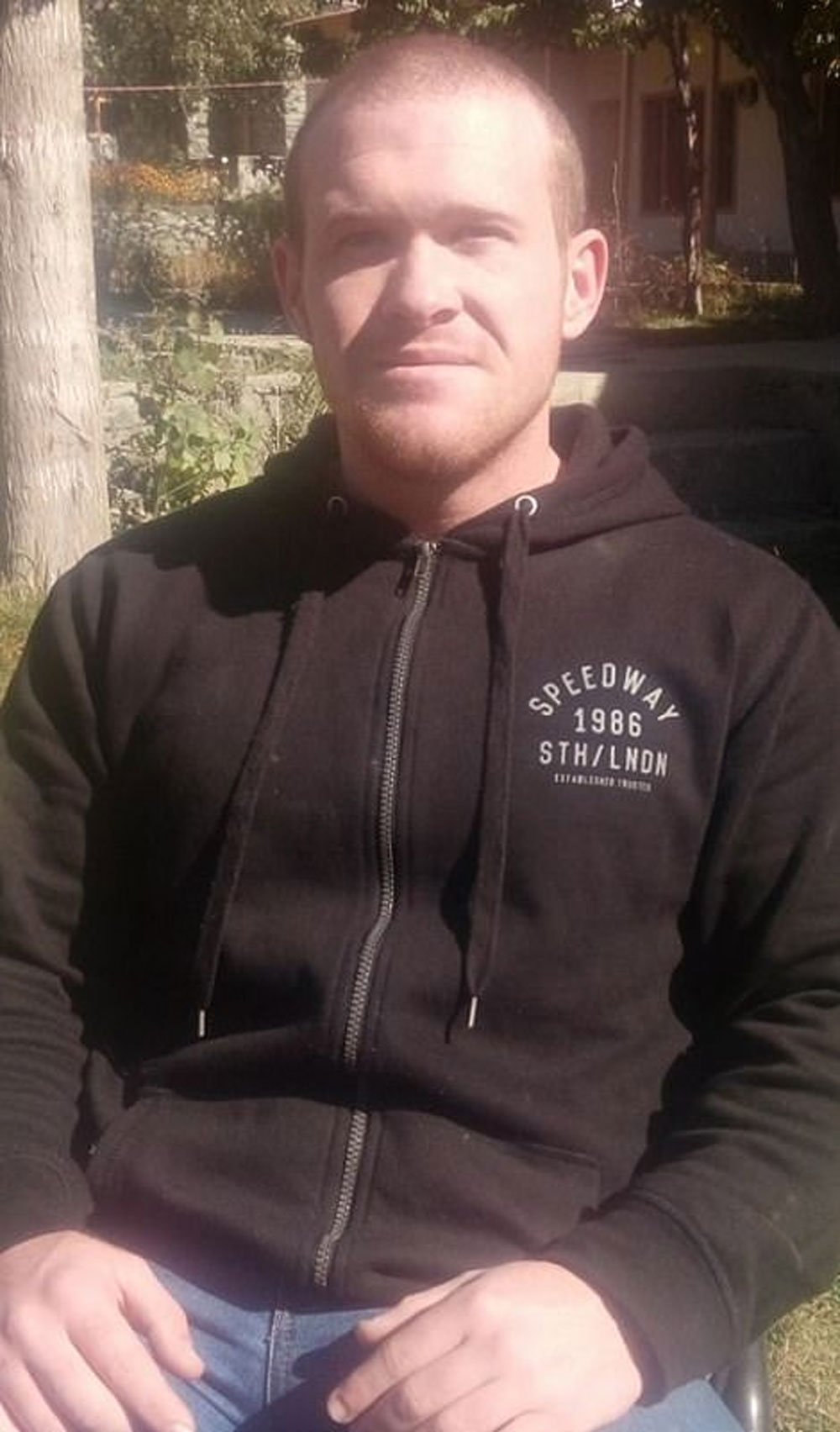 {keywords} {keywords}