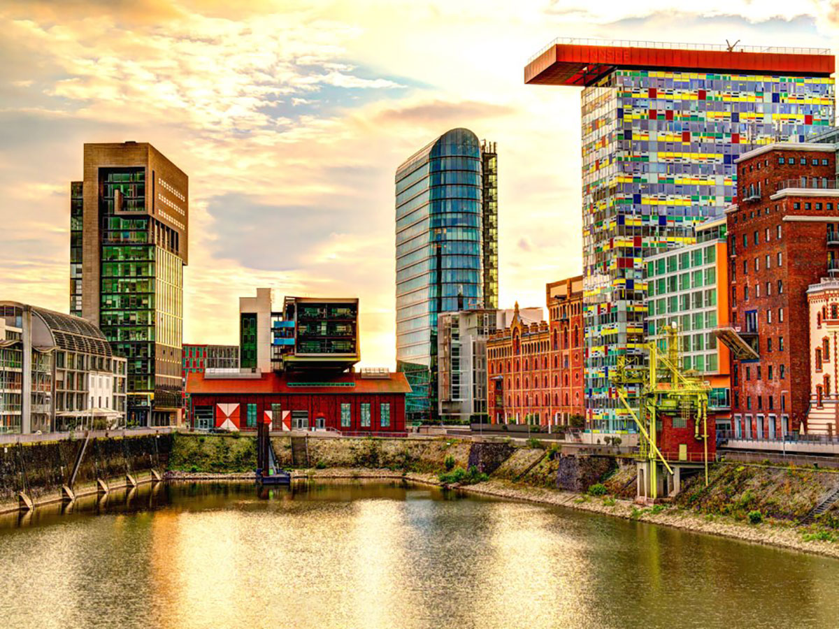 {keywords} {keywords}