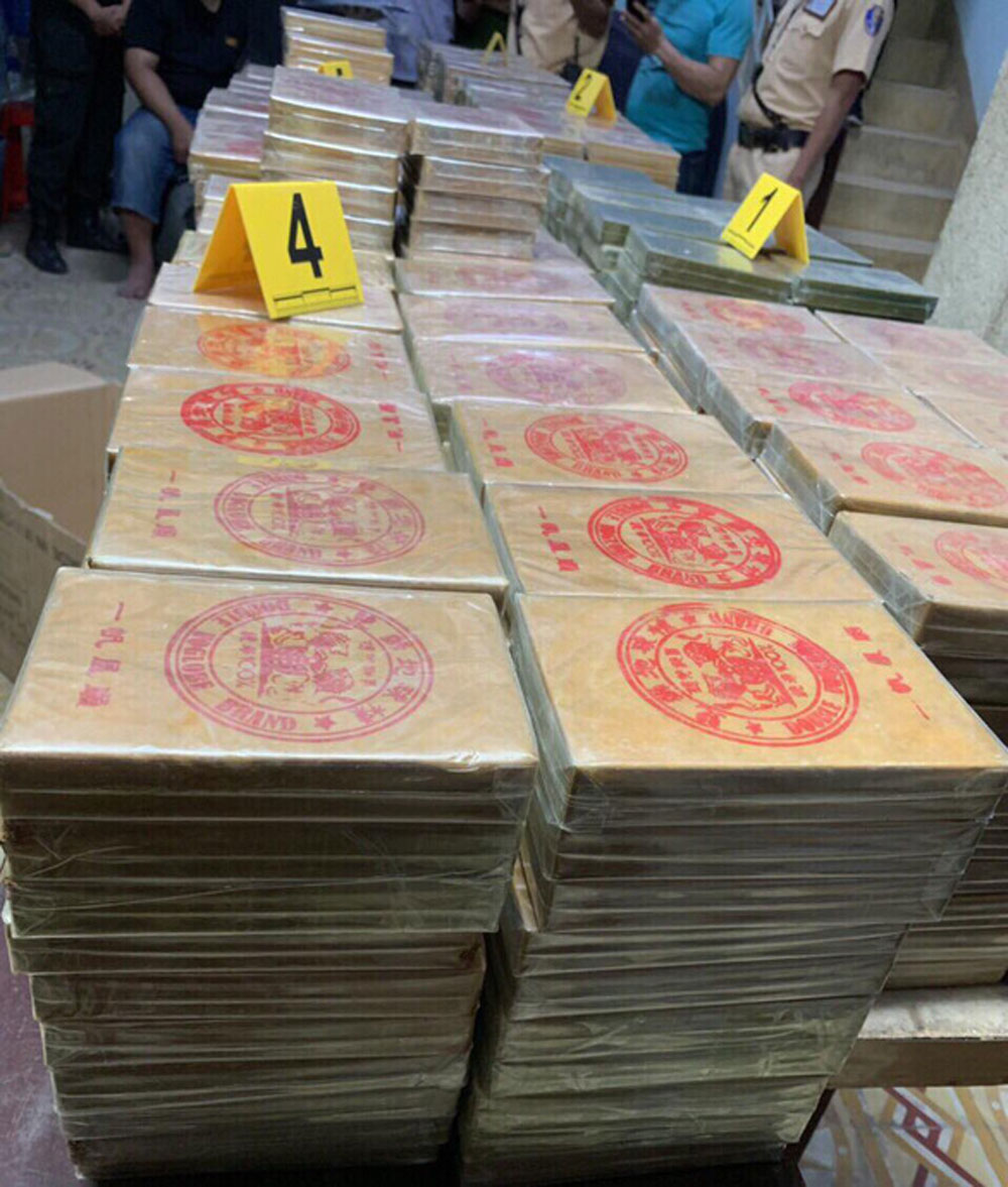 {keywords} {keywords}