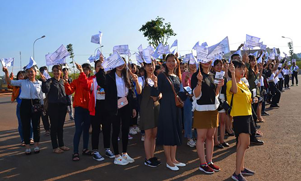 {keywords} {keywords}