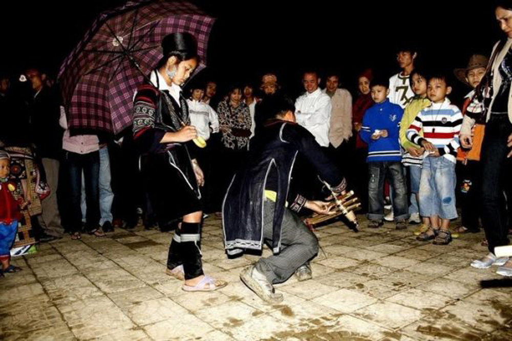 {keywords} {keywords}