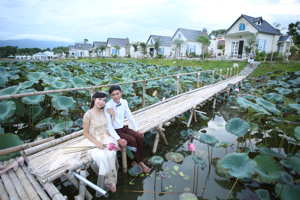 {keywords} {keywords}