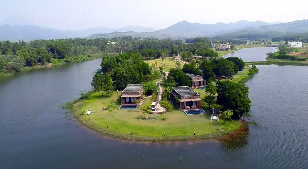 {keywords} {keywords}