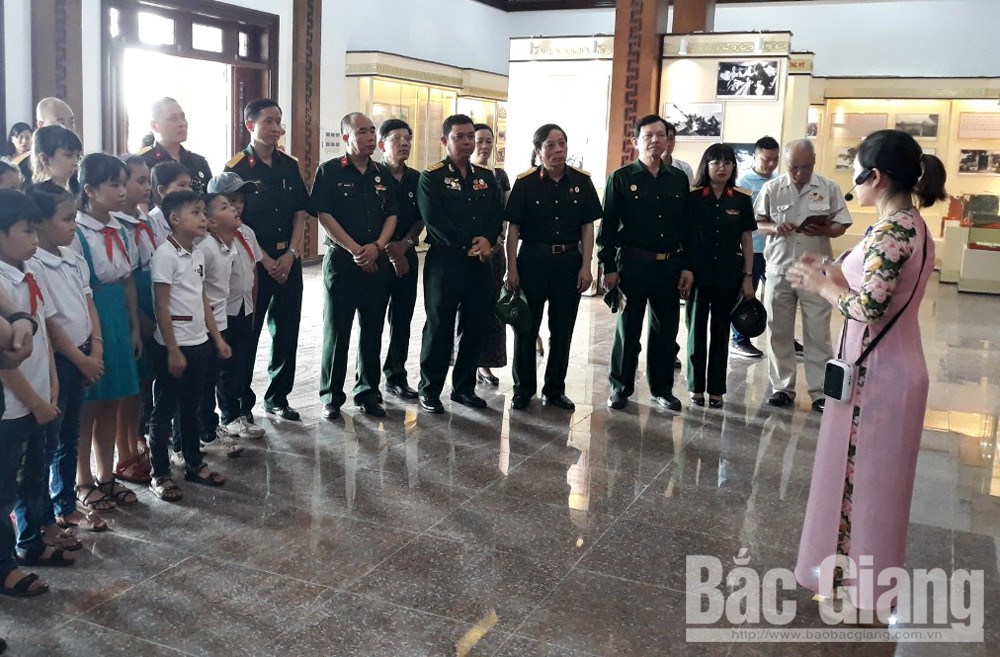 {keywords} {keywords}