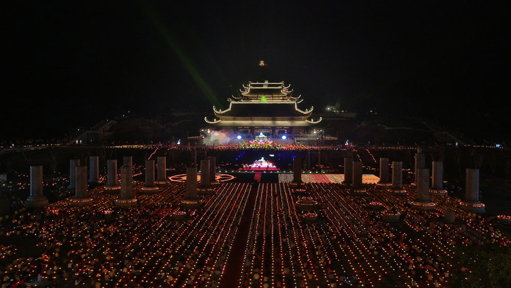 {keywords} {keywords}