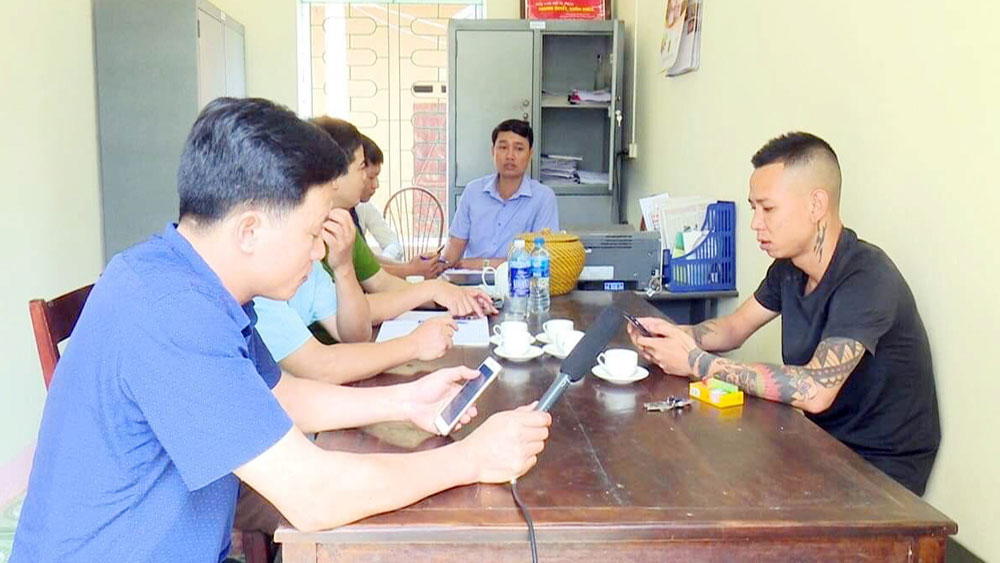 {keywords} {keywords}