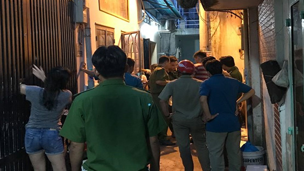 {keywords} {keywords}