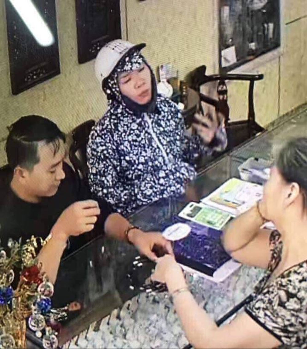 {keywords} {keywords}