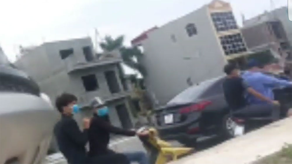 {keywords} {keywords}