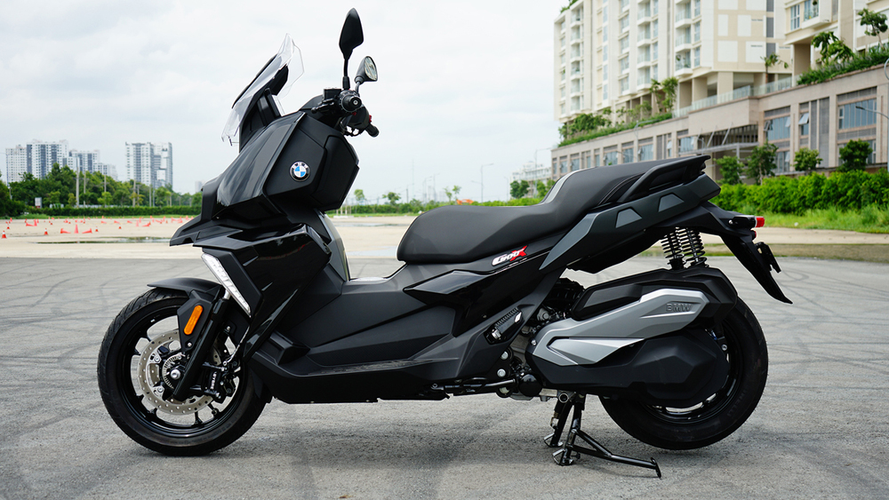 BMW C400X - xe ga thể thao giá 289 triệu tại Việt Nam
