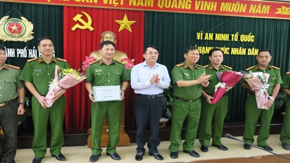 {keywords} {keywords}