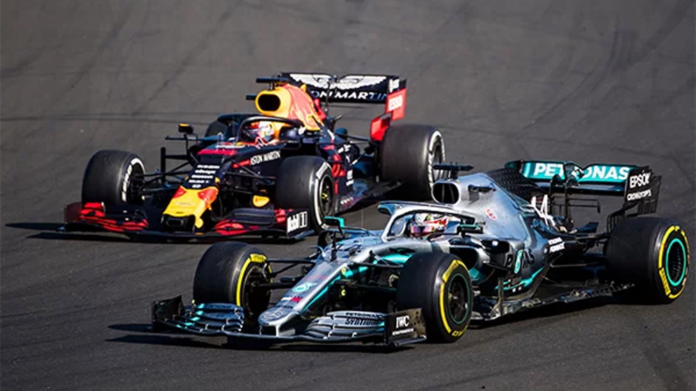Hamilton vượt Verstappen, về nhất ở Grand Prix Hungary