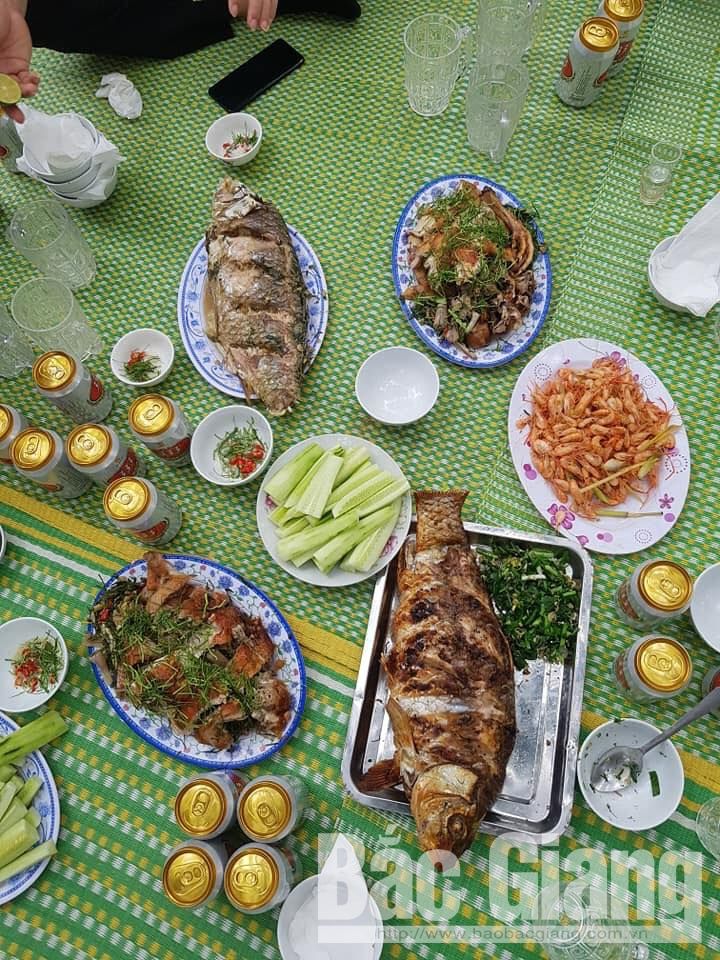 {keywords} {keywords}