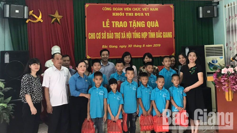 {keywords} {keywords}