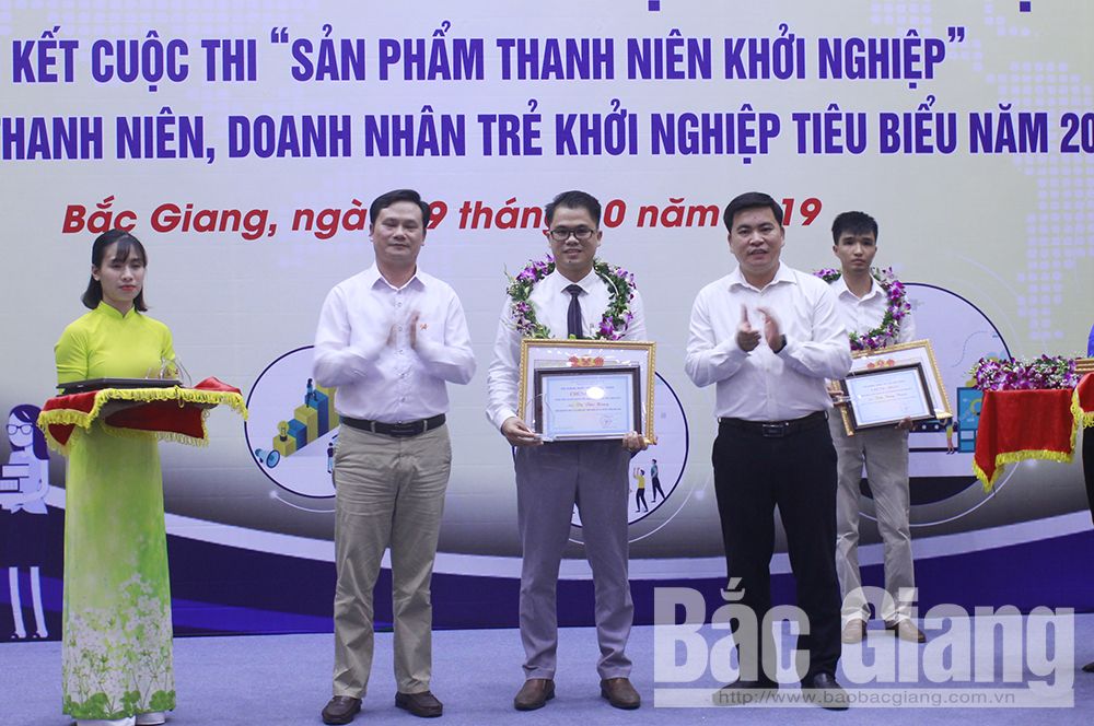 {keywords} {keywords}