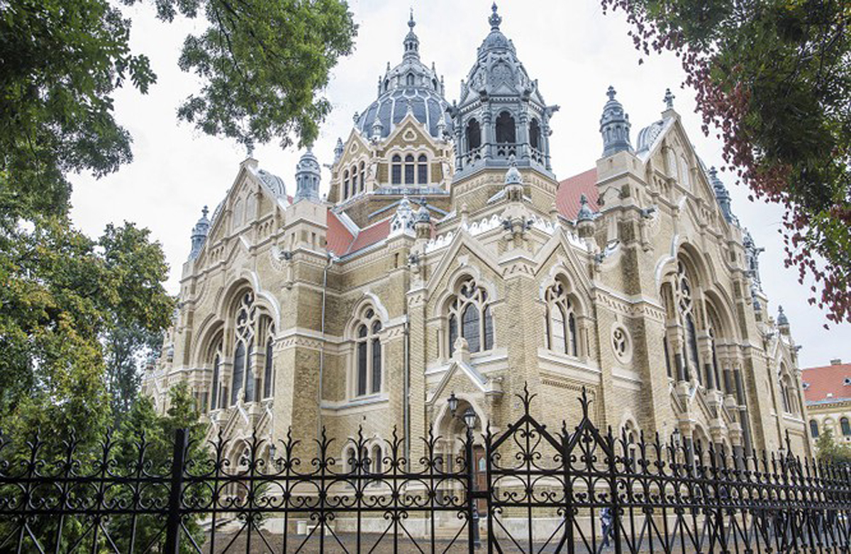 {keywords} {keywords}