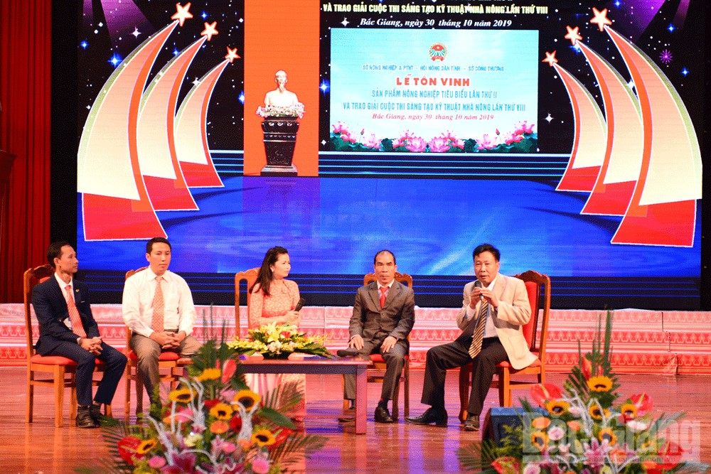 {keywords} {keywords}