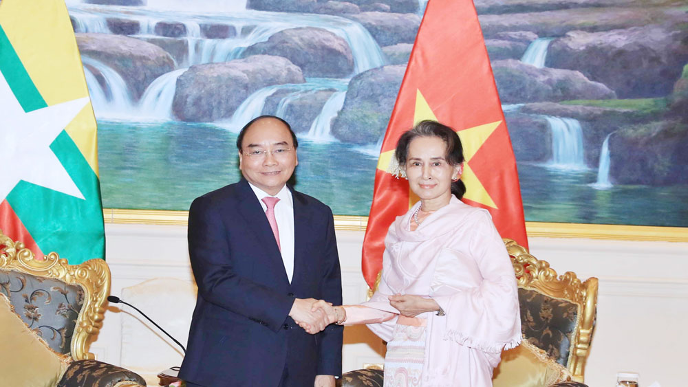 {keywords} {keywords}