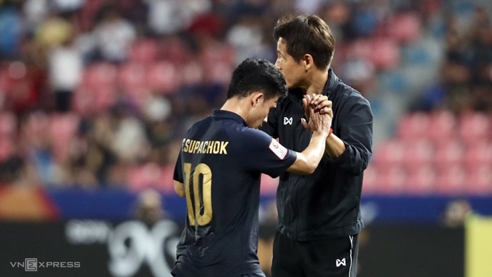 Thái Lan vào tứ kết U23 châu Á