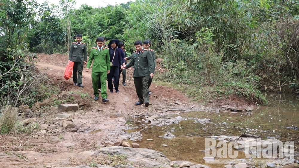 {keywords} {keywords}