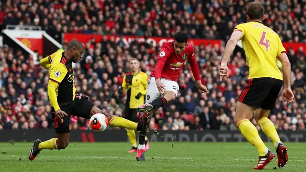 Bruno Fernandes giúp Man Utd thắng đậm