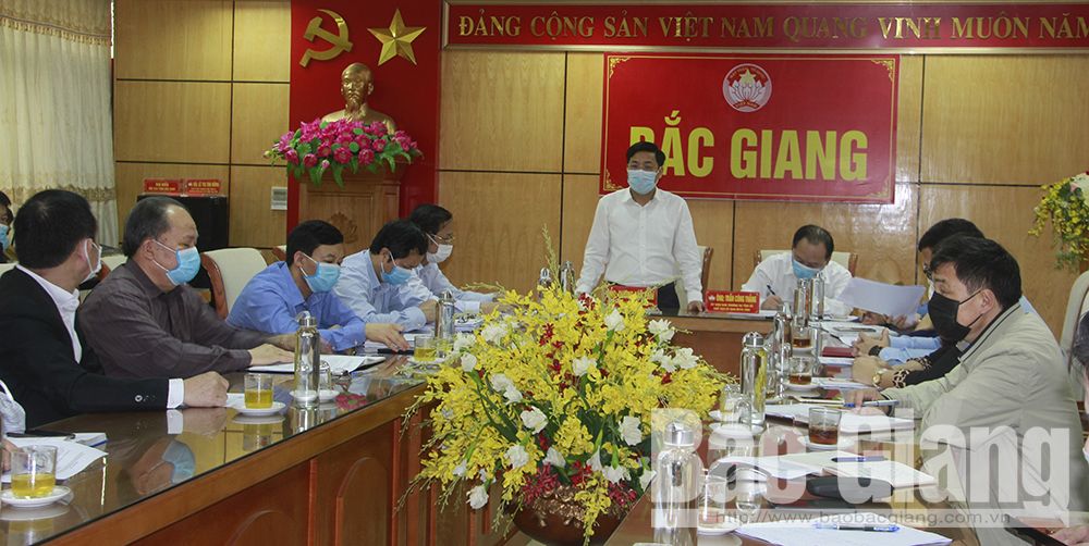 {keywords} {keywords}