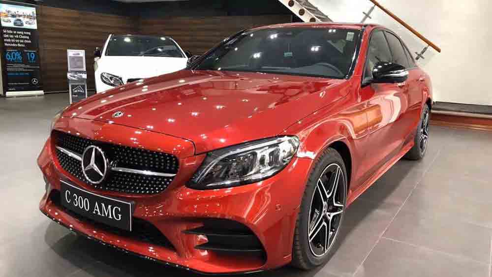 Nhiều ô tô đồng loạt giảm giá cuối tháng 3