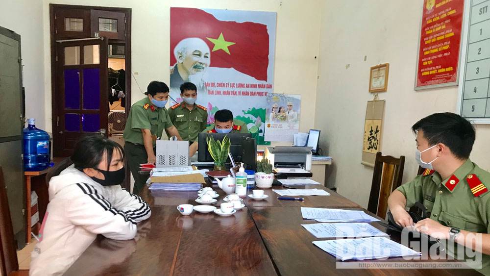 {keywords} {keywords}