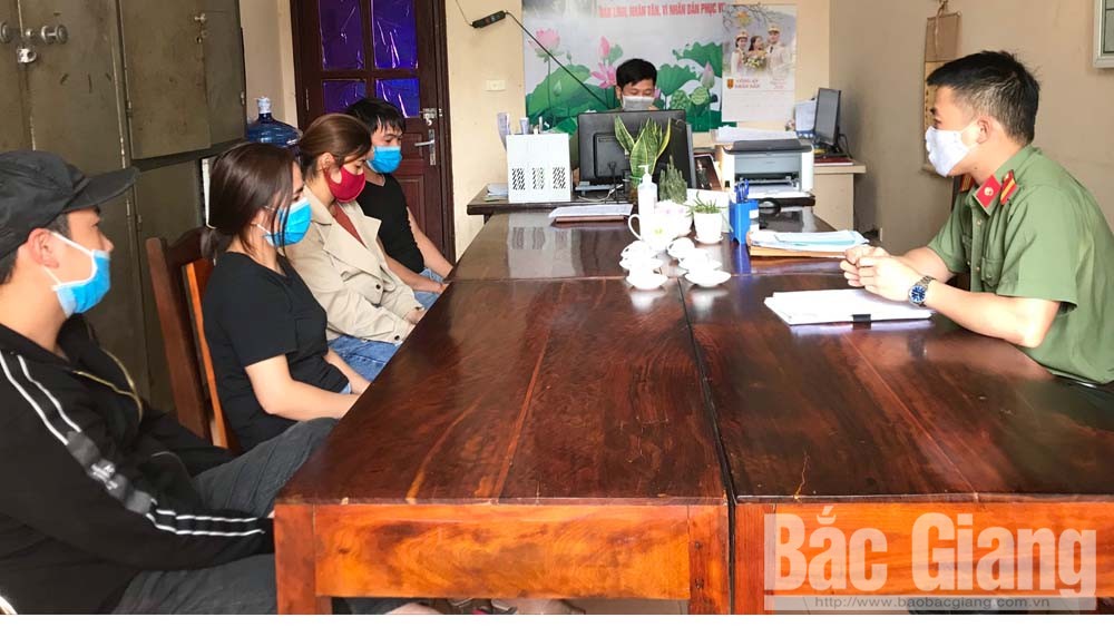 {keywords} {keywords}