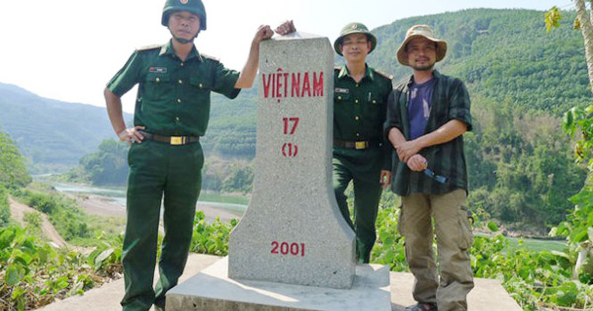 {keywords} {keywords}