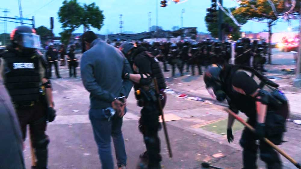 {keywords} {keywords}