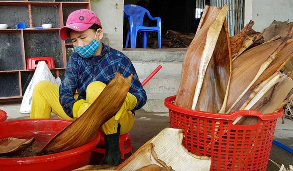 {keywords} {keywords}