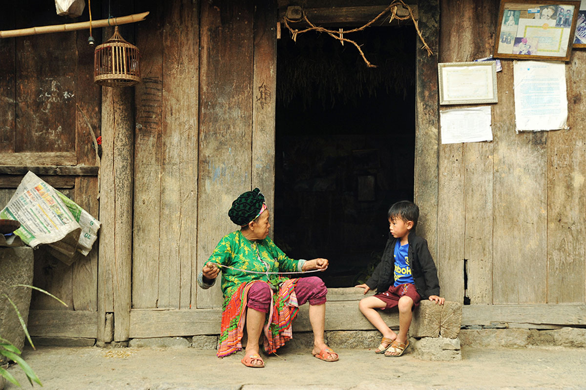 {keywords} {keywords}